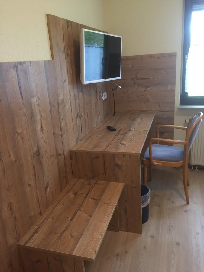 Hotel Schweizerhof Boebingen an der Rems Екстер'єр фото